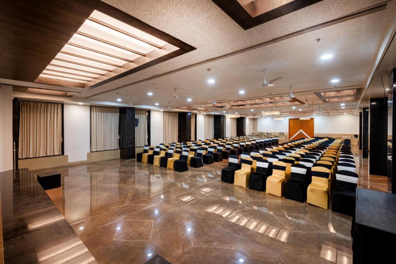 Enrise By Sayaji Aurangabad Hotell Exteriör bild