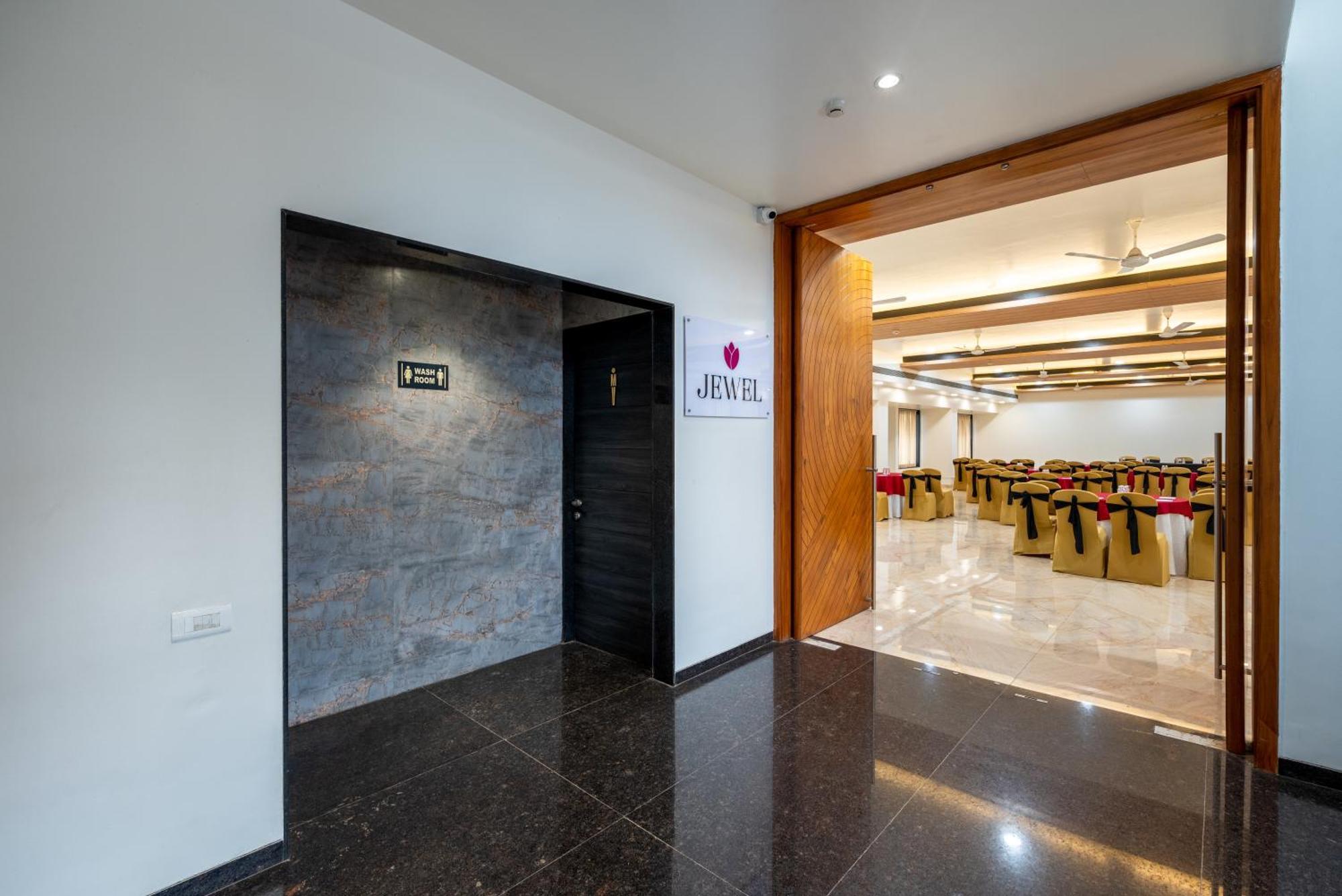 Enrise By Sayaji Aurangabad Hotell Exteriör bild