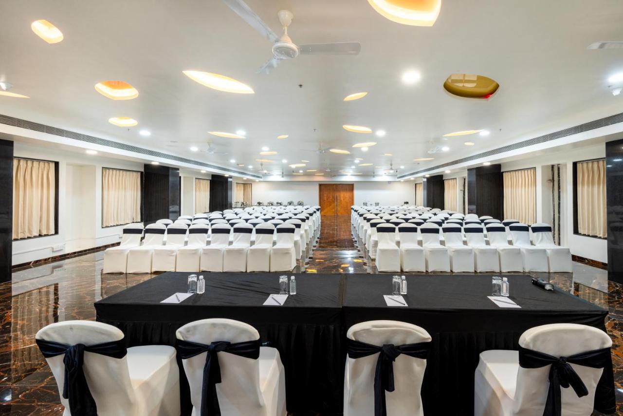 Enrise By Sayaji Aurangabad Hotell Exteriör bild